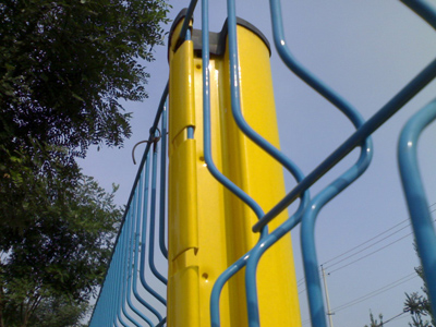 桃型柱護欄網(wǎng)